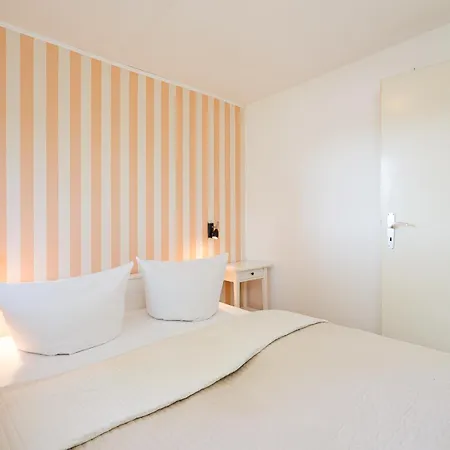 Haus Nr 3 - Zwergenhaus Vakantiehuis Scharbeutz