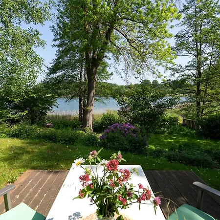 Vakantiehuis Haus Nr 3 - Zwergenhaus Scharbeutz
